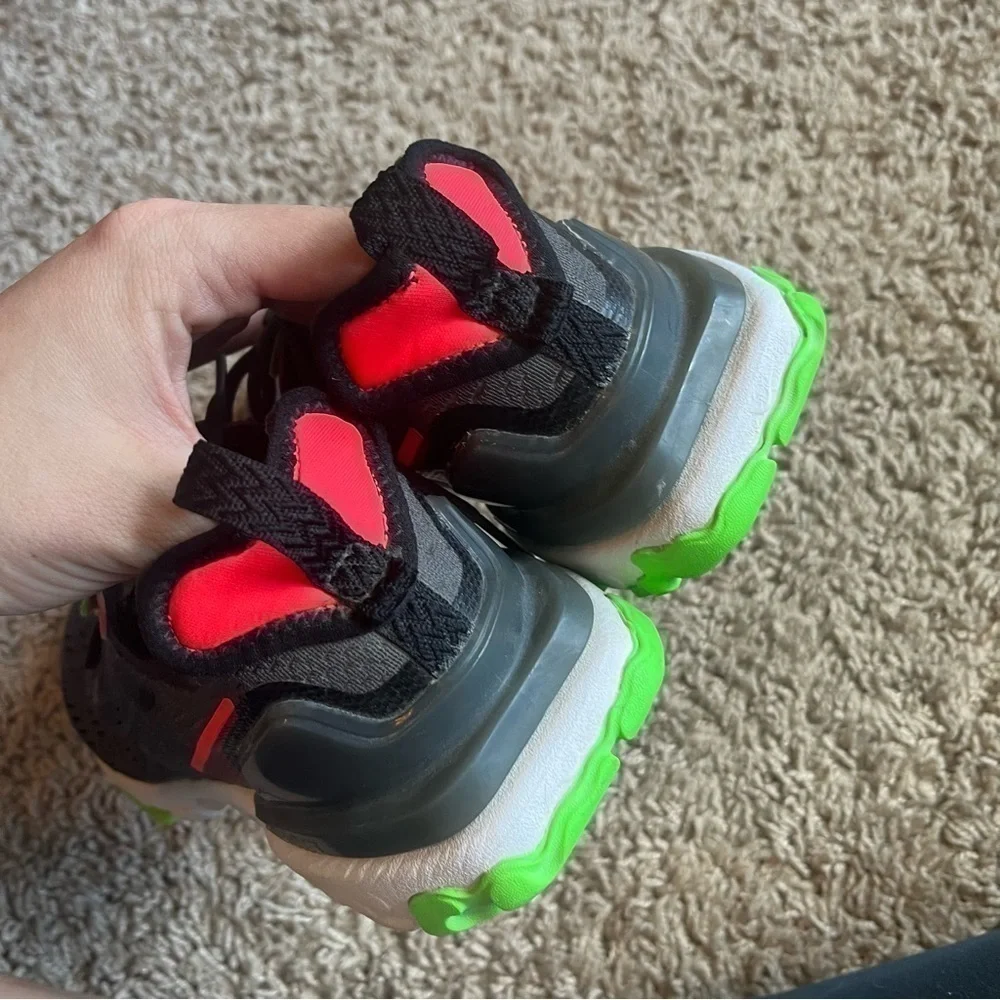 Nike Dimsix sneaker shoes